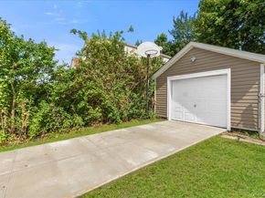 1686 Rosalind Avenue, Elmont NY 11003