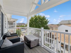 16 September Walk, Long Beach NY 11561