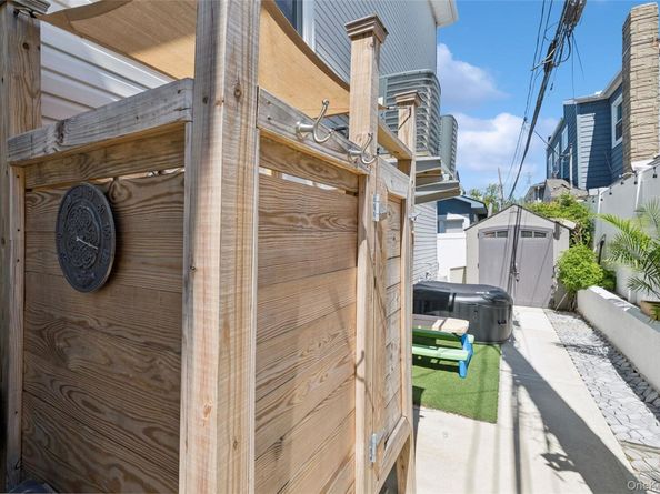 16 September Walk, Long Beach NY 11561