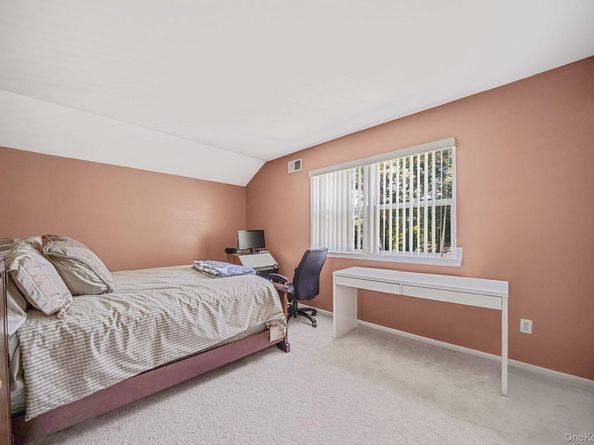 75 Samantha Drive, Coram NY 11727