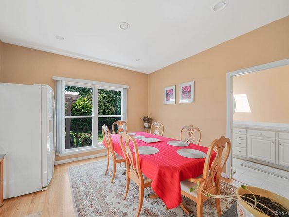 75 Samantha Drive, Coram NY 11727