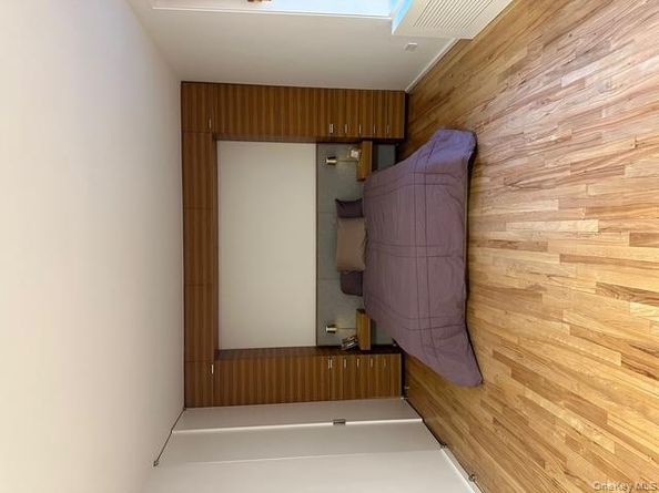 2665 Homecrest Ave 1W, Brooklyn NY 11235
