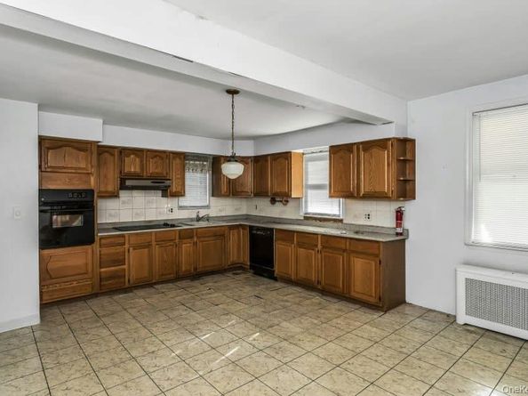 291 Lincoln Street, Franklin Square NY 11010