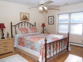 85 Oakland Avenue, Lynbrook NY 11563