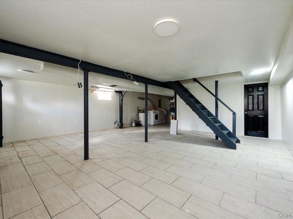 541 Bedford Avenue, Uniondale NY 11553