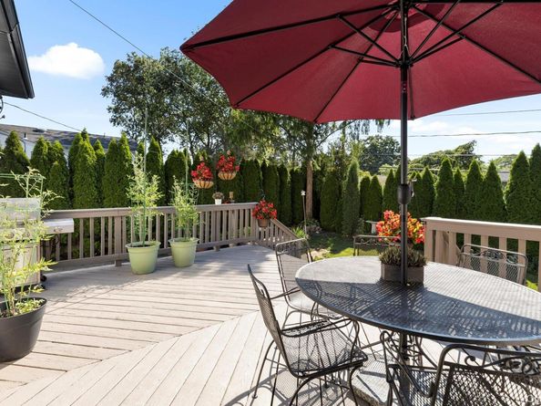 14 John Drive, Old Bethpage NY 11804