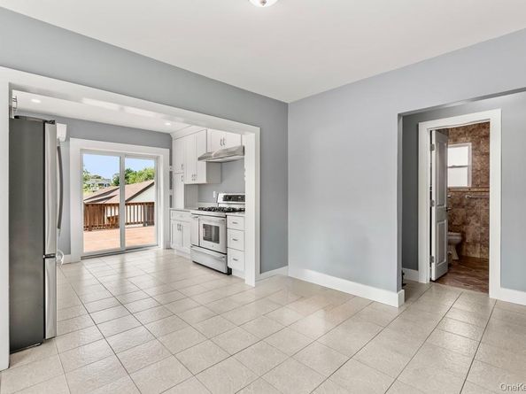 94 Alhambra Road, Massapequa NY 11758