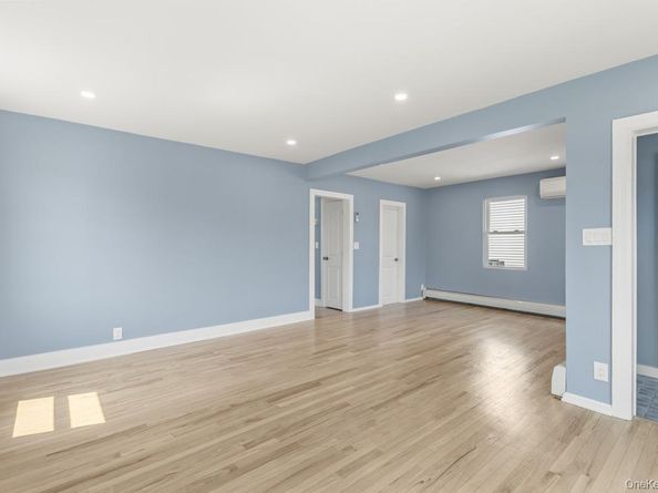 94 Alhambra Road, Massapequa NY 11758