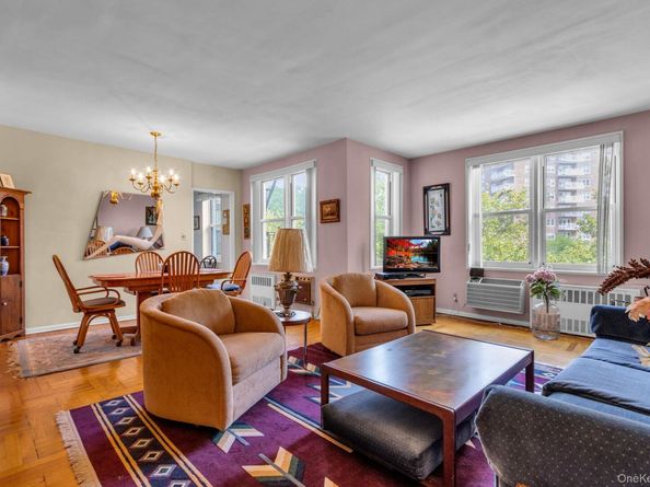 3901 Independence Avenue 4R, Bronx NY 10463