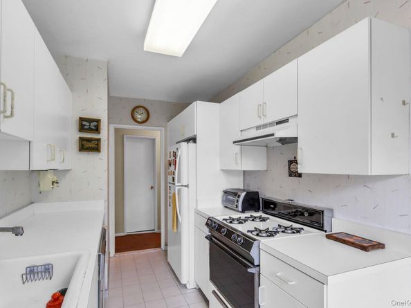 3901 Independence Avenue 4R, Bronx NY 10463