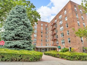 3901 Independence Avenue 4R, Bronx NY 10463