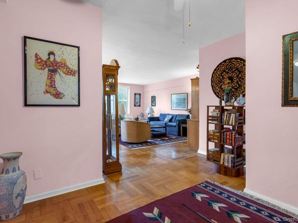 3901 Independence Avenue 4R, Bronx NY 10463