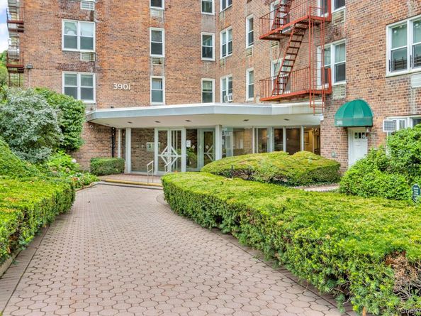 3901 Independence Avenue 4R, Bronx NY 10463