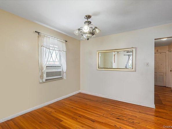 14426 229th Street, Springfield Gardens NY 11413