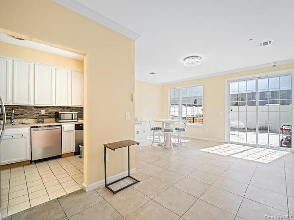 109 Heron Ln Lane 447, Bronx NY 10473