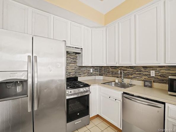 109 Heron Ln Lane 447, Bronx NY 10473