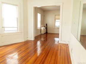 433 S 3rd Avenue, Mount Vernon NY 10550