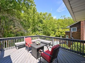 1061 Fordham Lane, Woodmere NY 11598