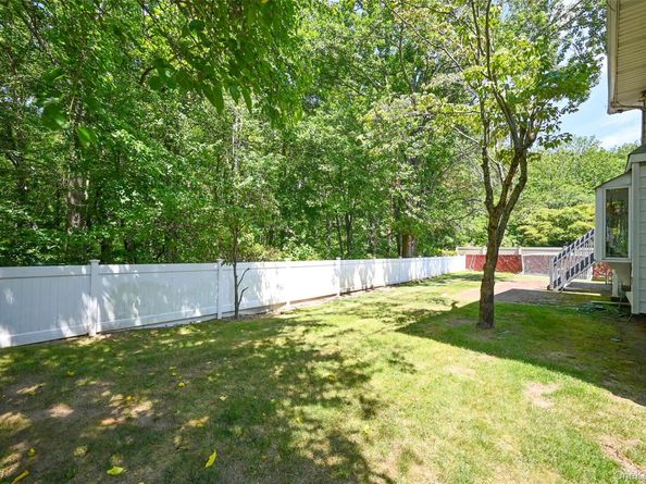 1061 Fordham Lane, Woodmere NY 11598