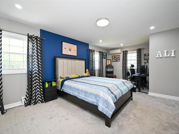 1061 Fordham Lane, Woodmere NY 11598