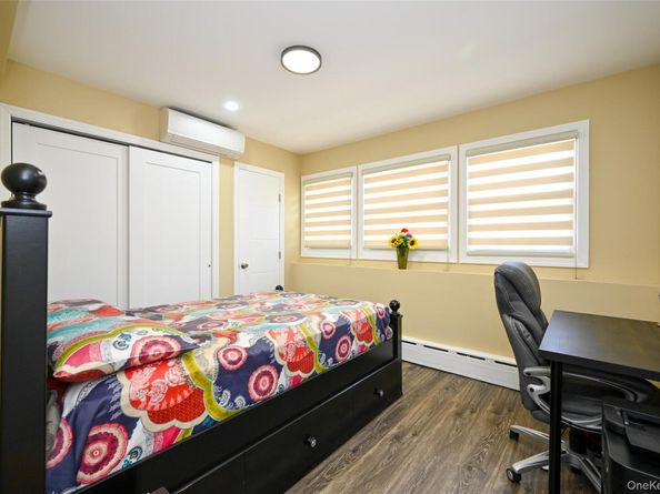1061 Fordham Lane, Woodmere NY 11598