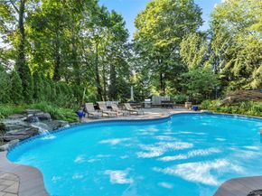 38 Cedar Street, Stony Brook NY 11790