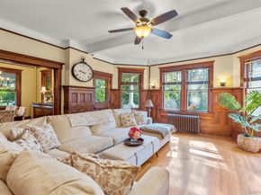 38 Cedar Street, Stony Brook NY 11790