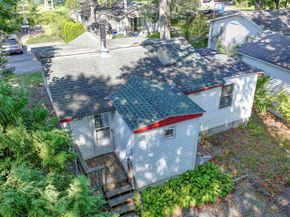 13 Memorial Drive 13, North Salem NY 10560
