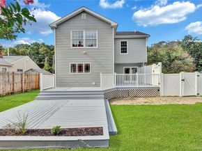 695 Montauk Highway, Oakdale NY 11769