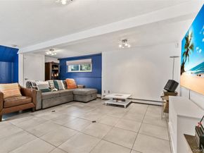 52 Pickwick Drive N, Syosset NY 11791