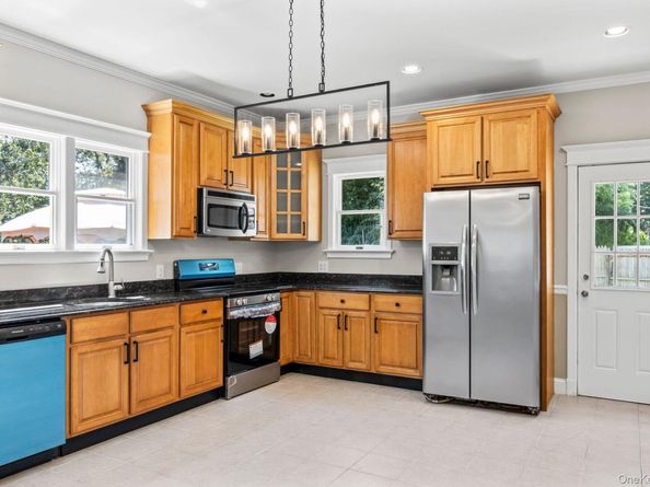 268 Beaver Drive, Mastic Beach NY 11951