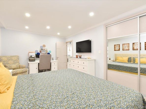 2680 E 19th Street 3K, Brooklyn NY 11235