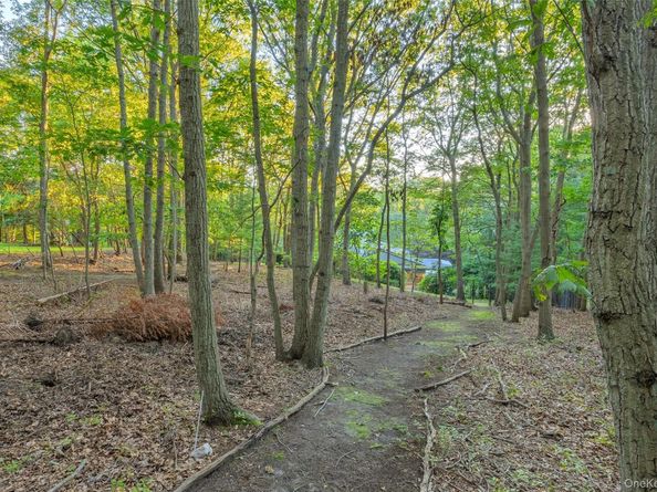 474 Old Bridge Road, Northport NY 11768