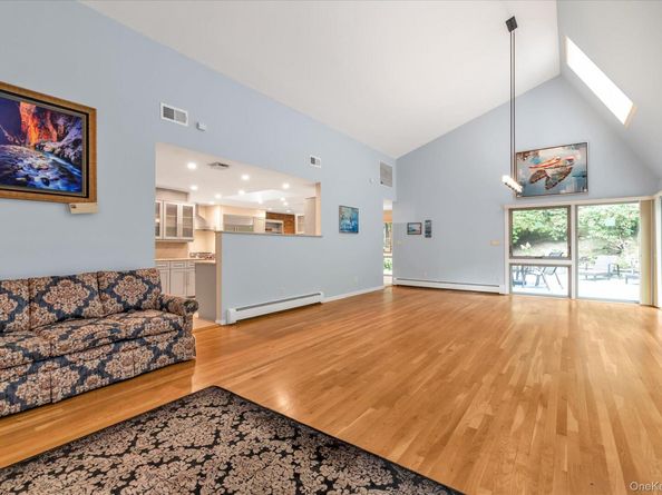 474 Old Bridge Road, Northport NY 11768