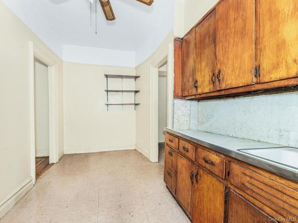 529 E 49th Street, Brooklyn NY 11203