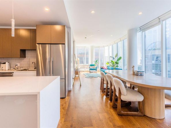 2717 42nd Road 7E, Long Island City NY 11101