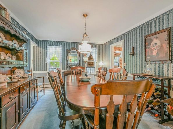 3 Peter Court, Manorville NY 11949