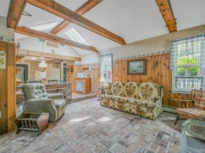 3 Peter Court, Manorville NY 11949