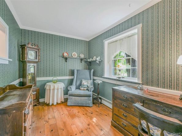 3 Peter Court, Manorville NY 11949