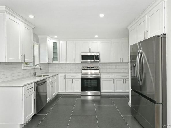 61 Spar Drive, Mastic Beach NY 11951