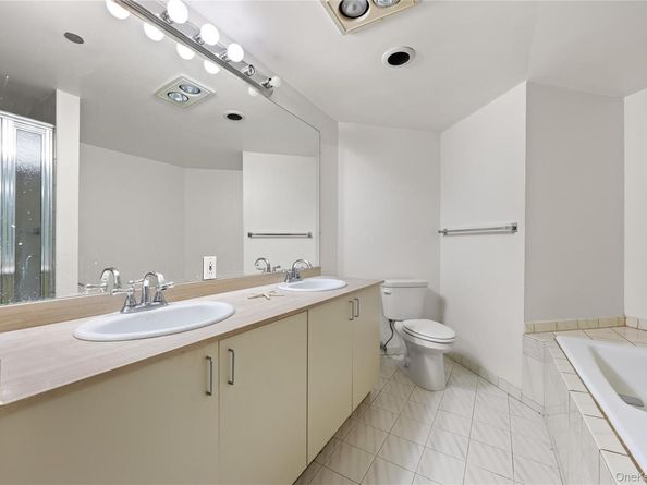 50 E Hartsdale Avenue 3G, Hartsdale NY 10530