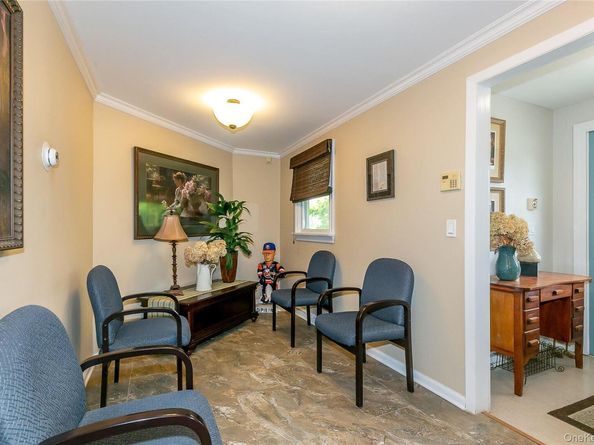 188 W Main Street, Oyster Bay NY 11771