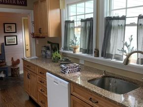 188 W Main Street, Oyster Bay NY 11771