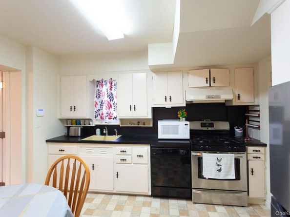 80-54 210th Street, Hollis Hills NY 11427