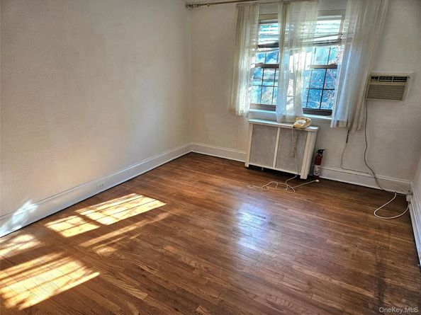 81-28 77 Avenue, Glendale NY 11385