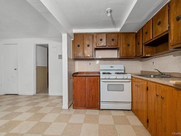 41-30 45th Street, Sunnyside NY 11104