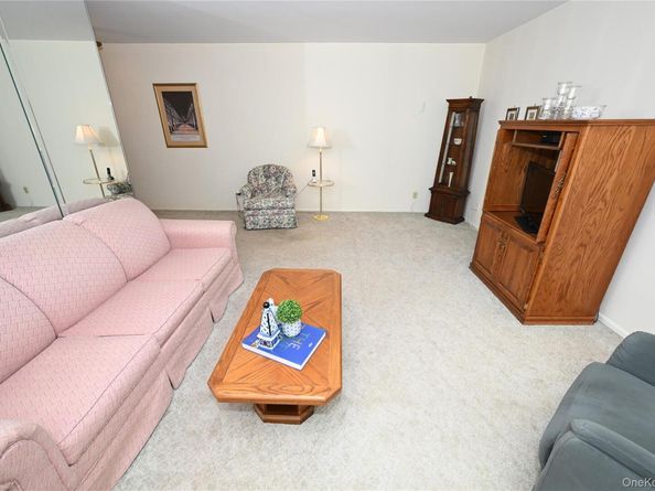 360 N State 2 I, Briarcliff Manor NY 10510