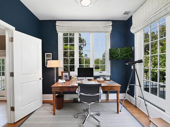 73 Park Drive S, Rye NY 10580