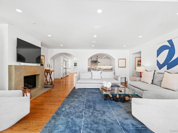 73 Park Drive S, Rye NY 10580