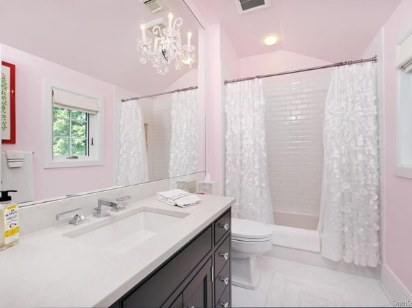 73 Park Drive S, Rye NY 10580